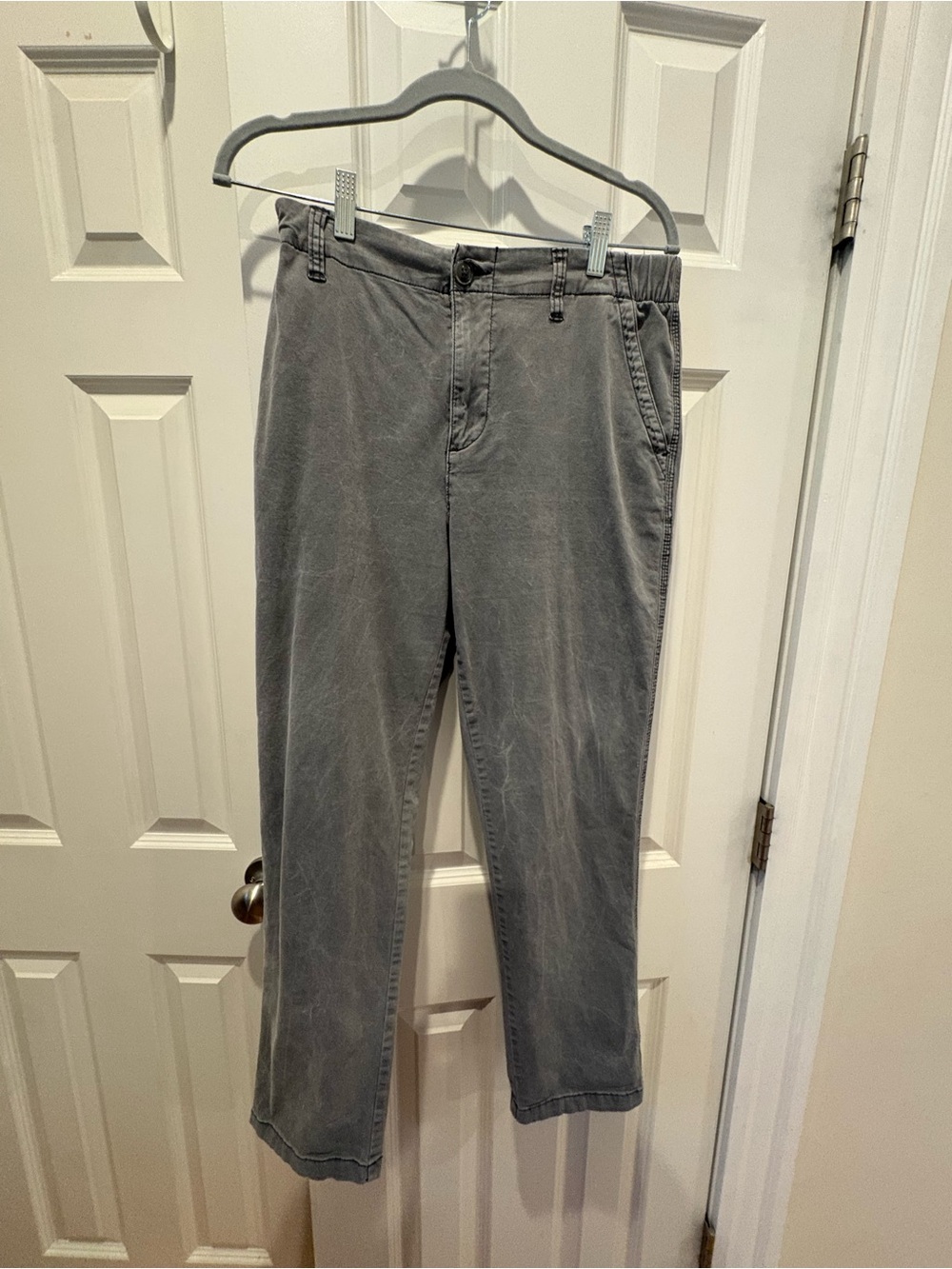 Old Navy Women's Straight Pants in Gray